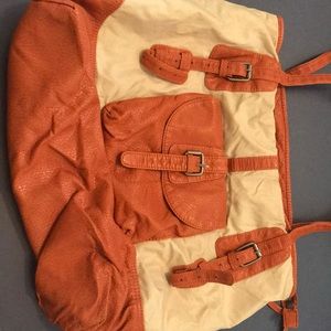 A converse one star tote